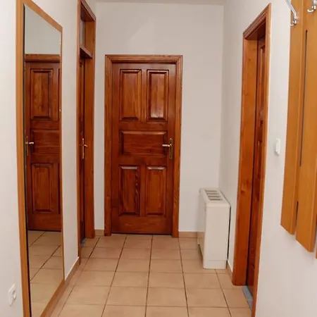 Guest house Obad